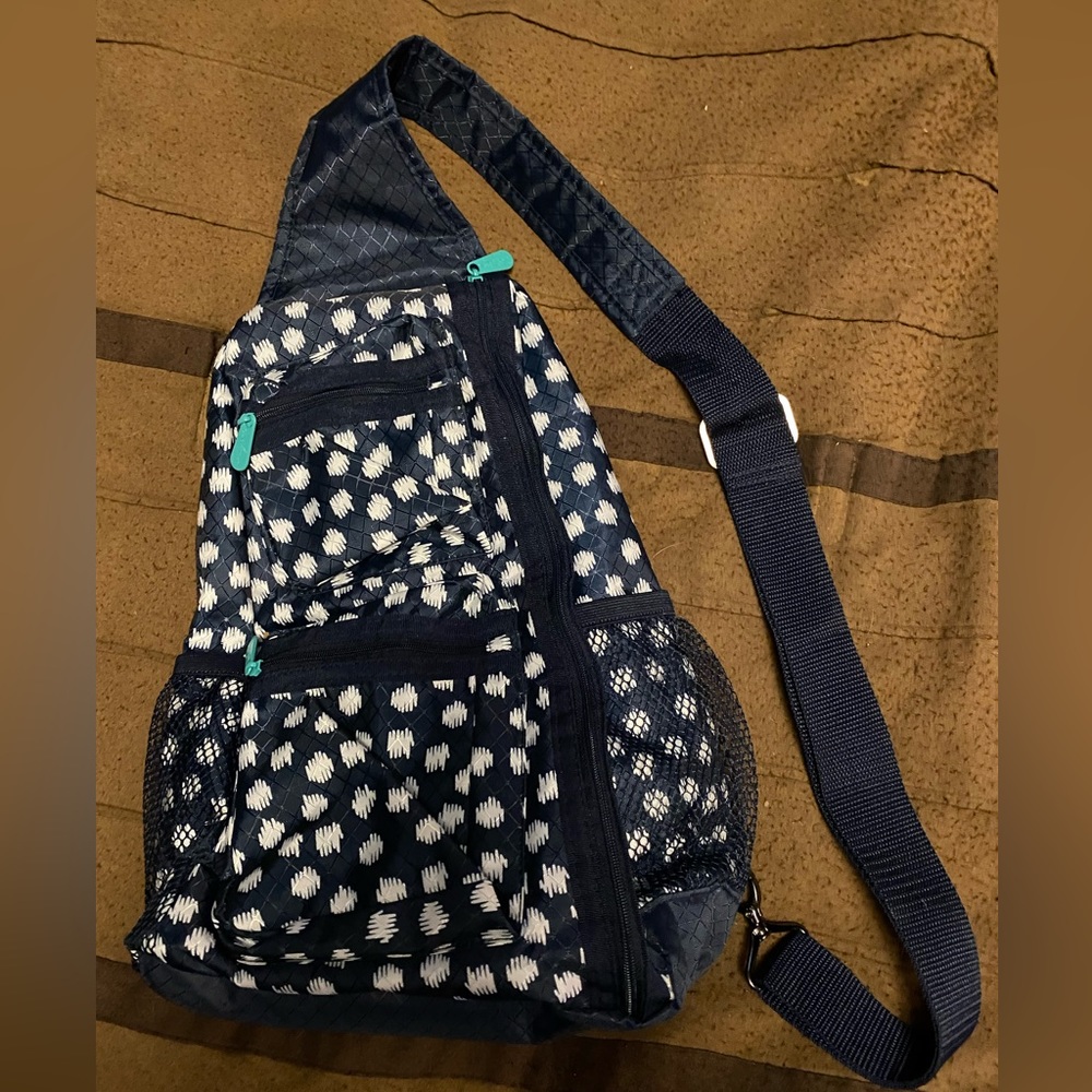 Thirty One sling backpack